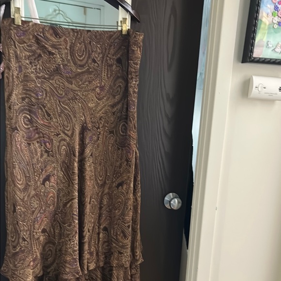 Jones New York Brown and Purple Trumpet Midi Skirt - Picture 3 of 5